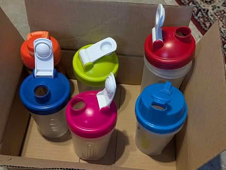 Photo of free 6 x Mixing Cups/bottles (Groton NE Corner) #1