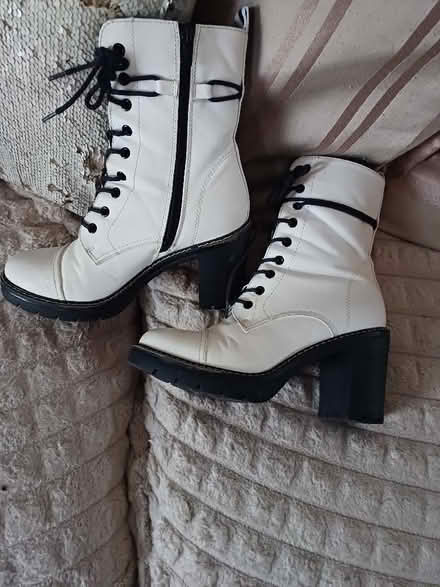 Photo of free Boots Size 4 (Malvern Link WR14) #2