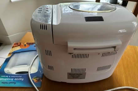 Photo of free Russell Hobbs Bread Maker (Hinchley Wood KT10) #4