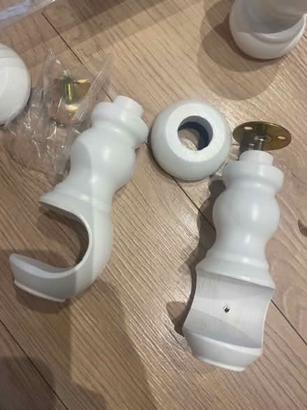 Photo of free 2 white curtain brackets and finial (Horsham RH13) #2