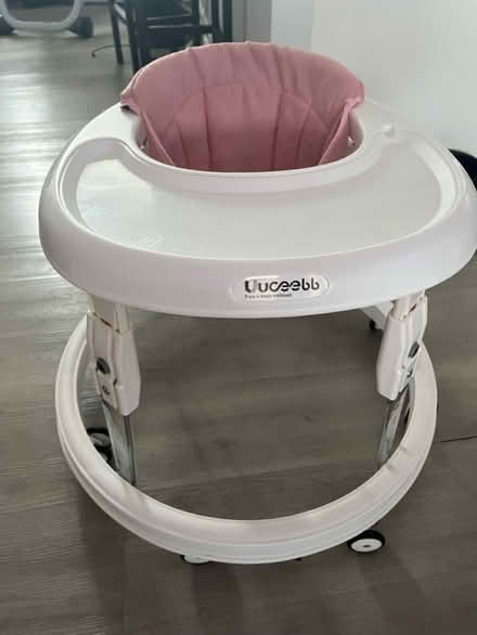 Photo of free Baby Walker (21224) #1