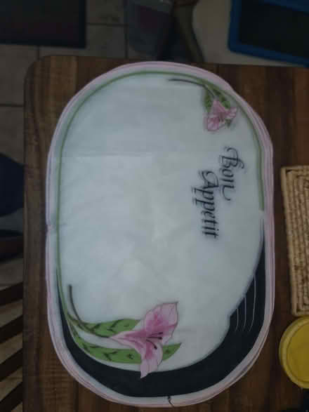 Photo of free A dozen placemats (Dalston E8) #2