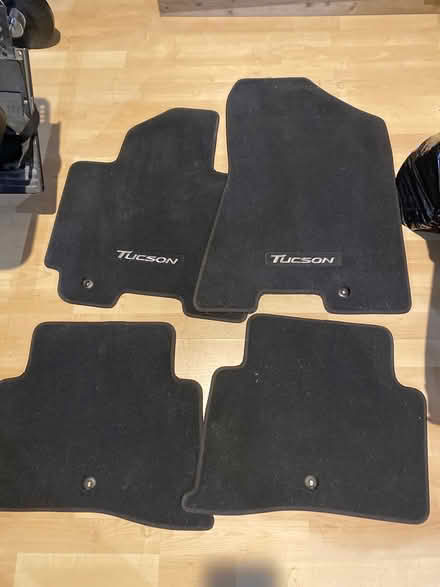 Photo of free Tuscon car mats (Nepean) #1
