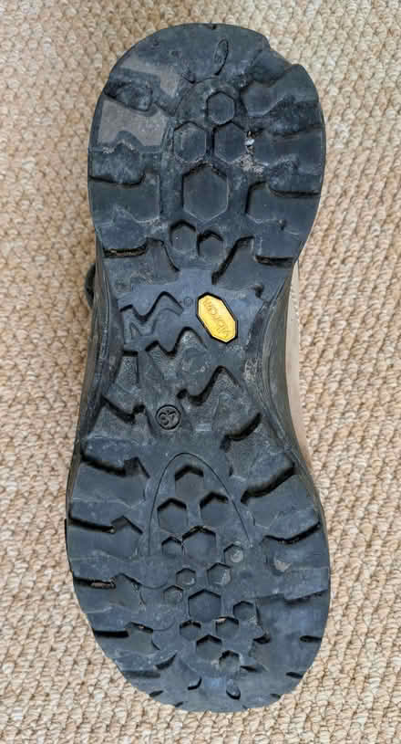 Photo of free Craghoppers men’s lightweight walking shoes (Woodbridge IP12) #3