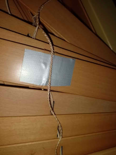 Photo of free Wooden Hillary's Venetian blinds ( matching but different si (Hughenden Valley HP13) #2