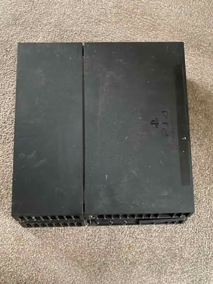 Photo of free PS4. Spares and parts (Hendon. NW4) #2