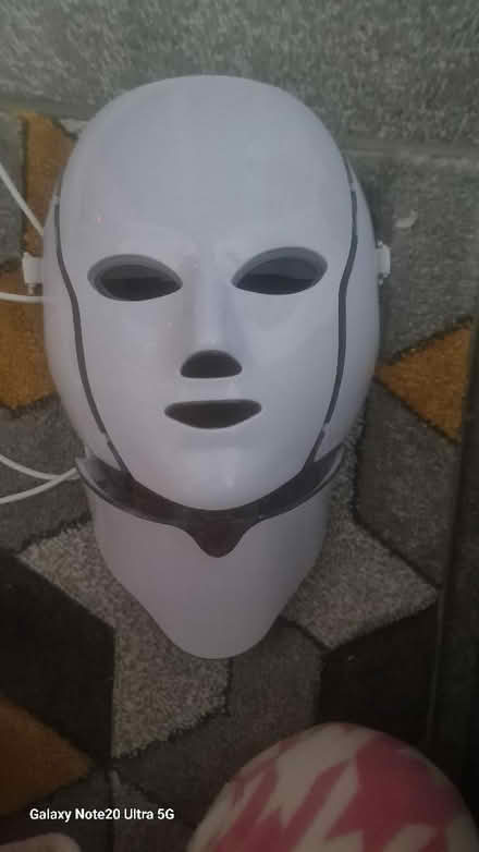 Photo of free LED Beauty Mask (Foxwood YO24) #1