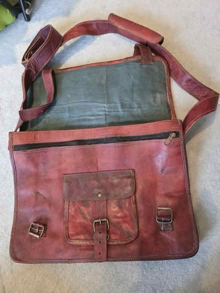 Photo of free Leather Satchel Laptop Bag (21 MHG SW20) #1