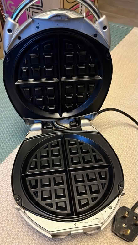 Photo of free De longi waffle maker (Forest Hill/ Honor Oak) #2