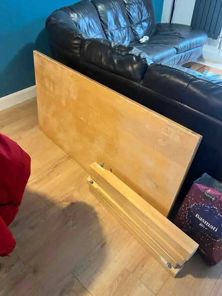 Photo of free Dining table (Barnet N11) #2