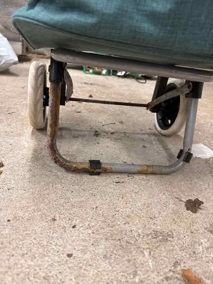 Photo of free Granny trolley (Frome, Stonebridge) #2