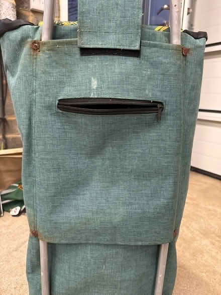 Photo of free Granny trolley (Frome, Stonebridge) #4