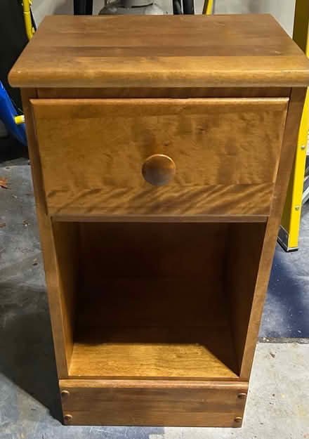 Photo of free End table (Bristow near Gainesville) #1