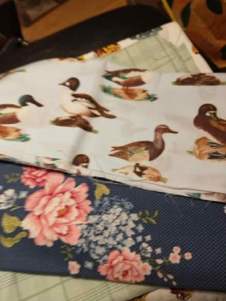 Photo of free Fabrics and apron piece (Endmoor LA8) #3