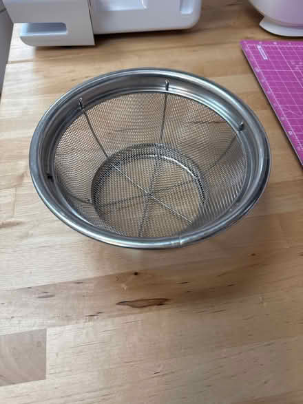 Photo of free Pampered chef sieve (Newington Green, Islington) #1