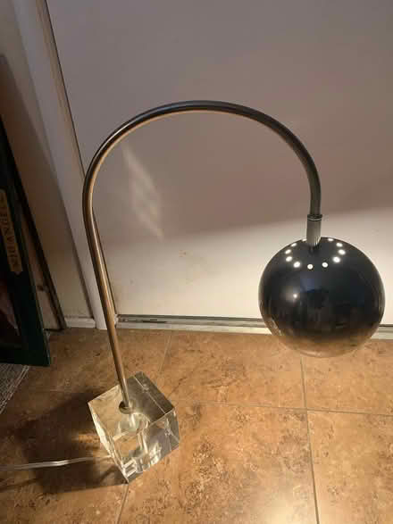 Photo of free MCM or art deco lamp (Central Marin) #1
