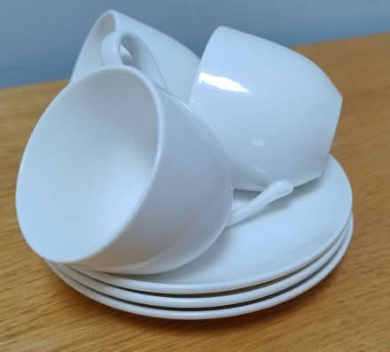 Photo of free Coffee cups and saucers (Sherfield on Loddon, RG27 0) #3