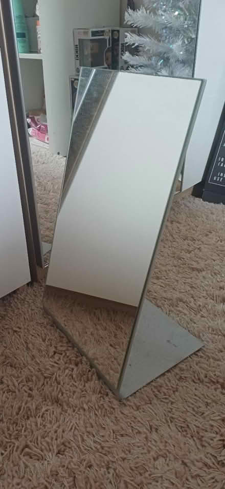 Photo of free Mirror (Freehold, Ridge) #1