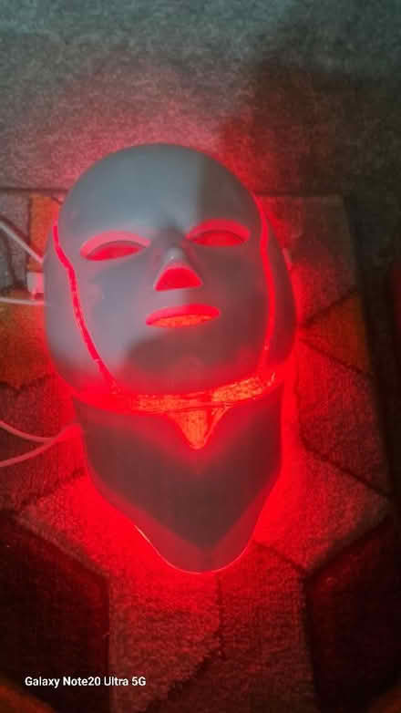 Photo of free LED Beauty Mask (Foxwood YO24) #1