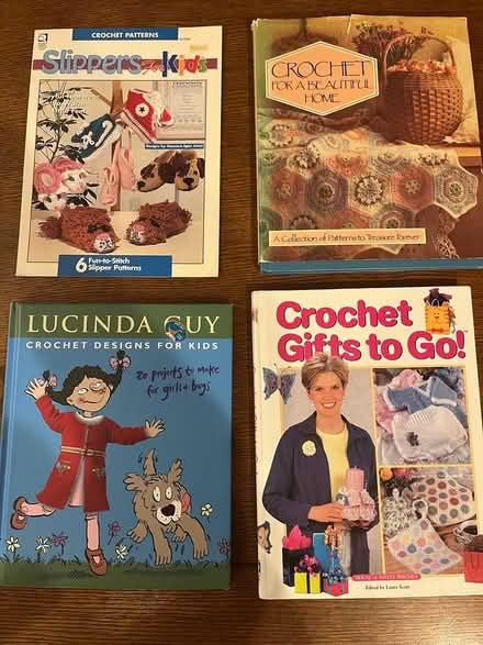 Photo of free crochet books and booklets (Woodinville) #1