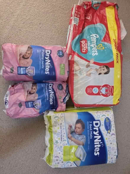 Photo of free Nappy Pants and Bed Mats (21 MHG SW20) #1