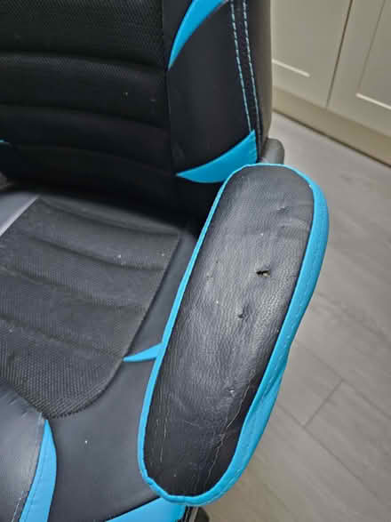 Photo of free Gaming chair (Kempshott RG22) #2