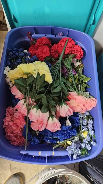 Photo of free Tote full of fake flowers (Severn) #1