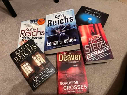 Photo of free Kathy Reichs, Jeffrey Deaver, etc (Hemel, HP3) #1