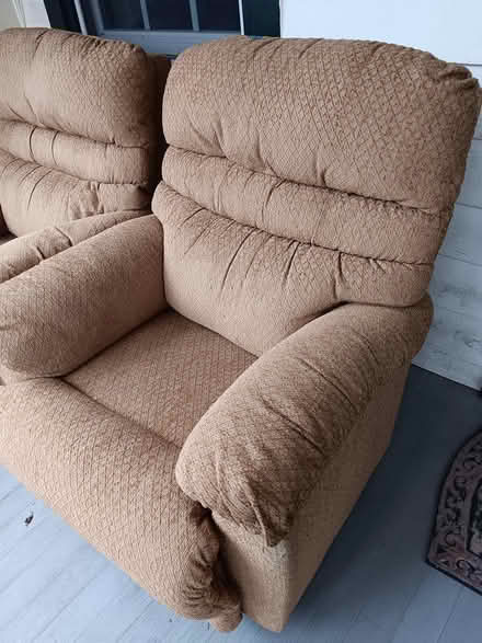 Photo of free Recliners - matching pair (Upperville - private estate) #2