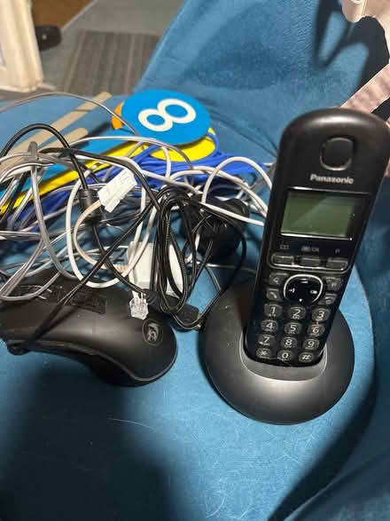 Photo of free Mouse and cordless phone (BN2) #1