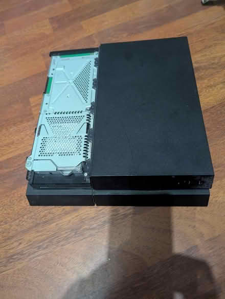 Photo of free PS4 - No cover (East Dulwich SE22) #1