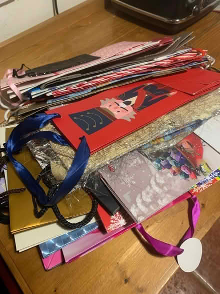 Photo of free Pile of gift bags (Brassington DE4) #1