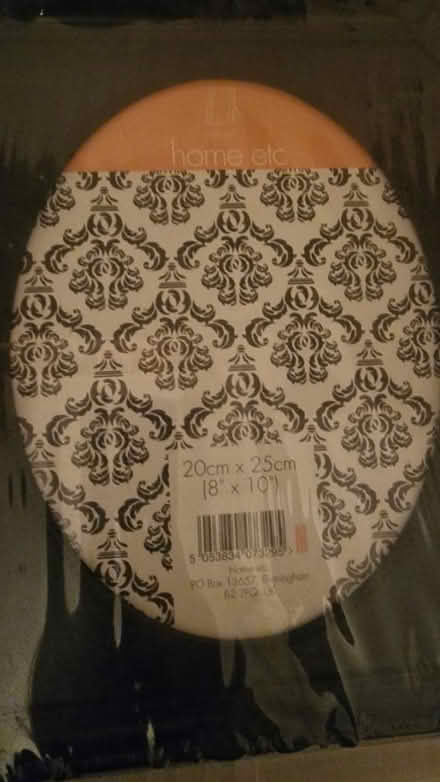 Photo of free Black frames (Kirk Hallam DE7) #3