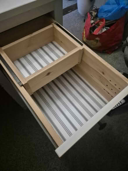 Photo of free White Computer Desk (Colchester CO2) #2