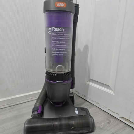 Photo of free Vax vacuum cleaner (Lee, SE12) #1