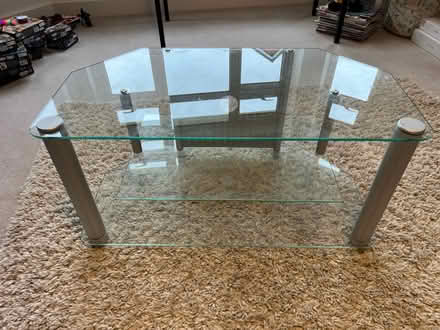 Photo of free Tv stand (HR2 8FJ) #2