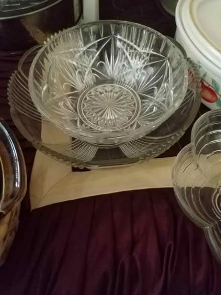 Photo of free Variety of fruit/trifle bowls (Tonbridge TN9) #1