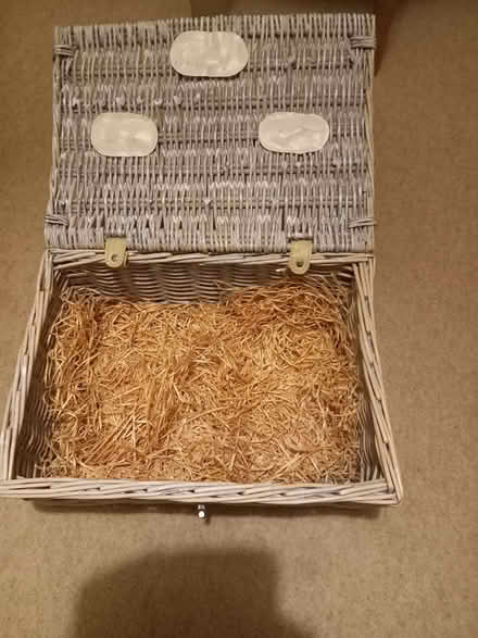 Photo of free Small wicker hamper. (Hughenden Valley HP13) #2