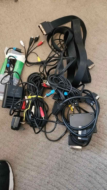Photo of free Wires etc (Farnborough GU14) #1