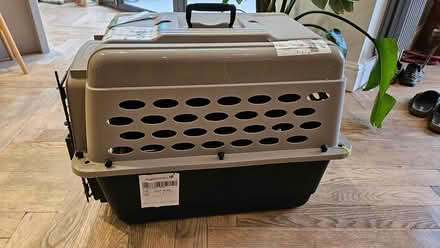 Photo of free Dog / cat basket (large) (Larkhall, Bath) #2
