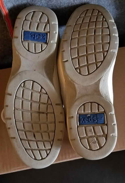 Photo of free White leather Keds for women (general Lynnwood and east side) #2
