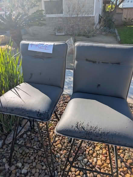 Photo of free counter stools (Allied Gardens) #1