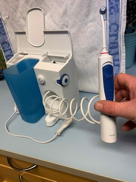 Photo of free Oral B (Ringwood BH24) #2