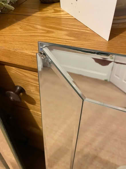 Photo of free 2 mirrors (Sandrerstead.) #3