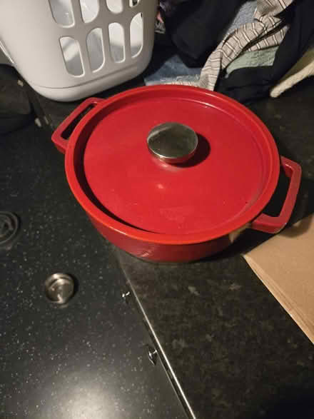 Photo of free Pyrex casserole dish (Ford end CM3) #1