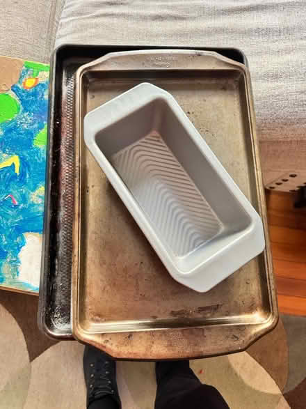 Photo of free Sheet/Loaf pans (Woodridge) #1