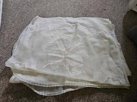 Photo of free Sofa lace set (TF10) #1