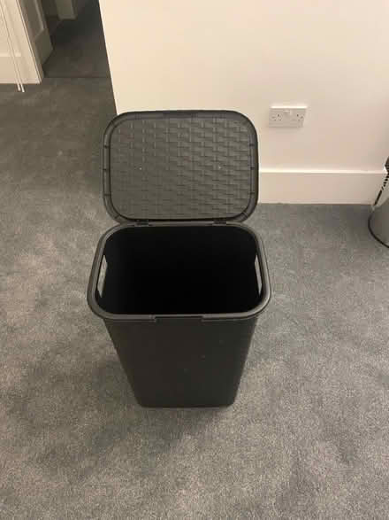 Photo of free Laundry basket (M7 3PG) #1
