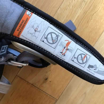 Photo of free Child’s Black Diamond ‘Wizkid’ climbing harness (Earlsdon CV5) #4
