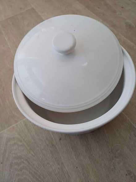 Photo of free Ceramic casserole dish (EX22) #1